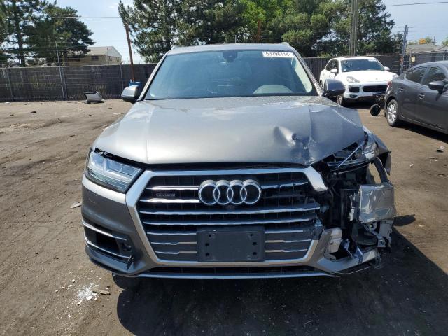 WA1LAAF70HD028688 - 2017 AUDI Q7 PREMIUM PLUS GRAY photo 5