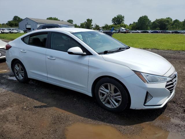 5NPD84LFXKH431310 - 2019 HYUNDAI ELANTRA SEL WHITE photo 4