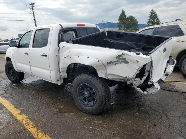 5TEJU62NX7Z328007 - 2007 TOYOTA TACOMA DOUBLE CAB PRERUNNER WHITE photo 2