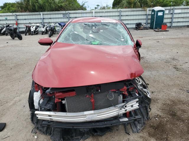 JTDEPRAE2LJ041468 - 2020 TOYOTA COROLLA LE RED photo 5