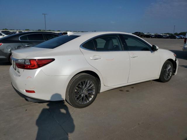 58ABK1GG1JU086431 - 2018 LEXUS ES 350 WHITE photo 3