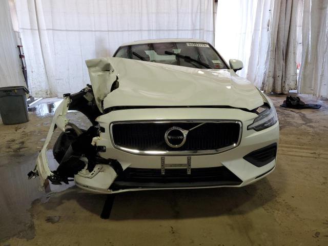 7JRA22TK7LG060569 - 2020 VOLVO S60 T6 MOMENTUM WHITE photo 5