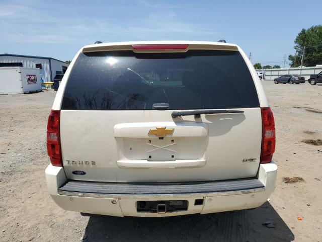 1GNSCCE00CR278527 - 2012 CHEVROLET TAHOE C1500 LTZ WHITE photo 6