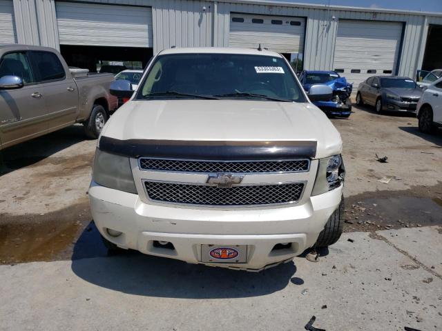 1GNFC16038R187862 - 2008 CHEVROLET SUBURBAN C1500  LS CREAM photo 5