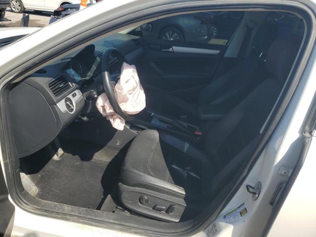 1VWBN7A3XDC007986 - 2013 VOLKSWAGEN PASSAT SE თეთრი ფოტო 7