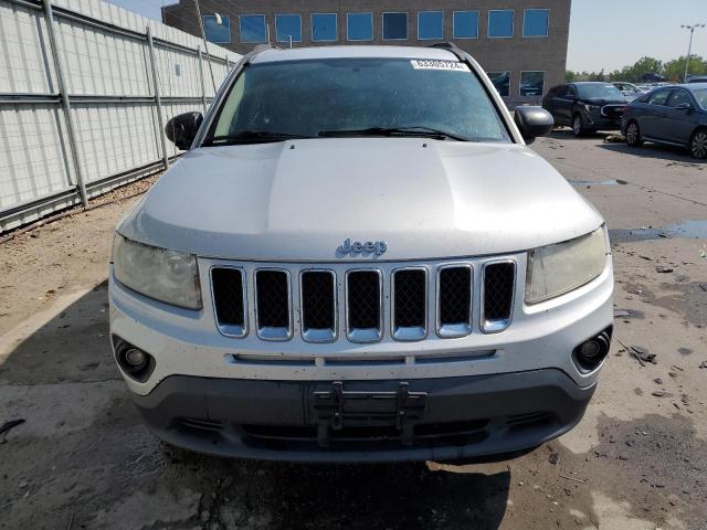 1J4NF1FB3BD164786 - 2011 JEEP COMPASS SPORT SILVER photo 5