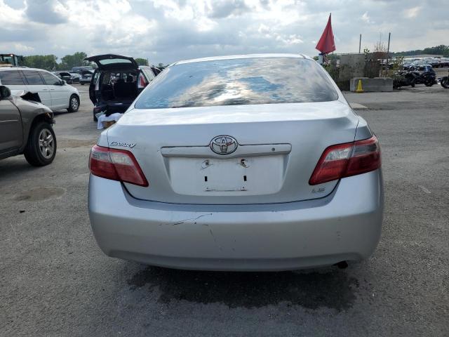 4T4BE46K68R012394 - 2008 TOYOTA CAMRY CE GRAY photo 6