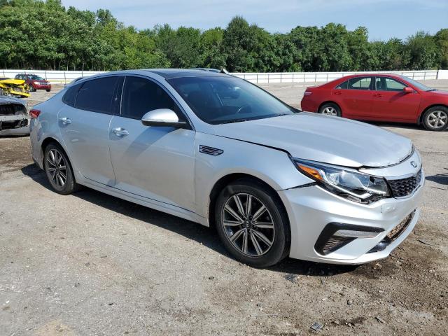 5XXGT4L33KG308445 - 2019 KIA OPTIMA LX SILVER photo 4