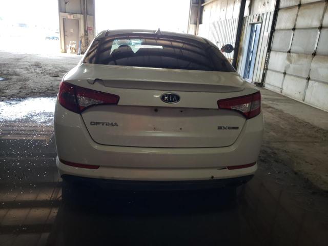 5XXGR4A66CG066103 - 2012 KIA OPTIMA SX WHITE photo 6