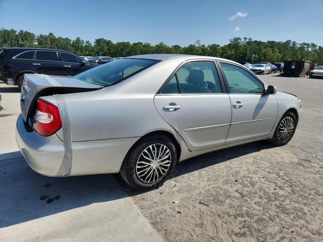 4T1BE32K94U352319 - 2004 TOYOTA CAMRY LE SILVER photo 3
