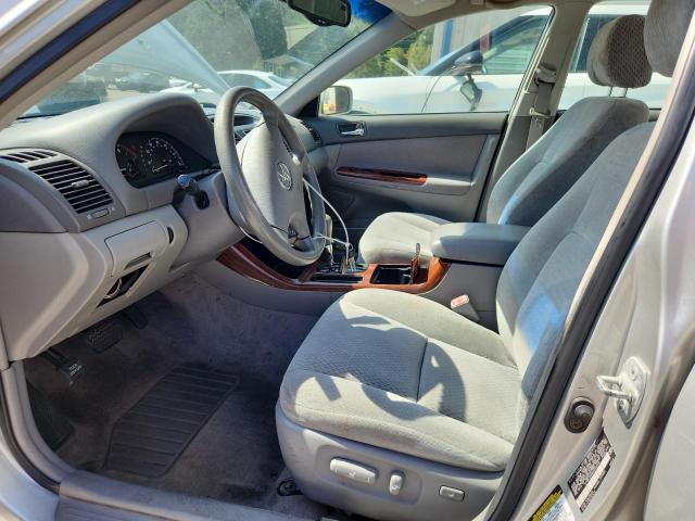 4T1BE32K94U352319 - 2004 TOYOTA CAMRY LE SILVER photo 7