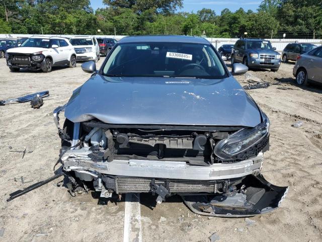 1HGCV1F49JA164956 - 2018 HONDA ACCORD EX 银色 照片 5