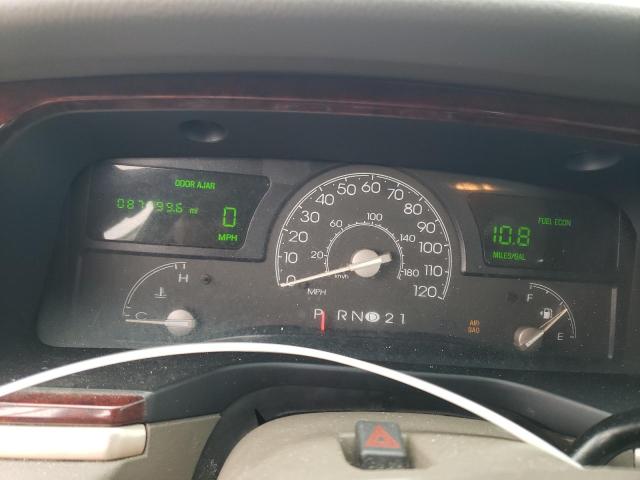 1LNHM81W84Y664848 - 2004 LINCOLN TOWN CAR EXECUTIVE WHITE photo 9