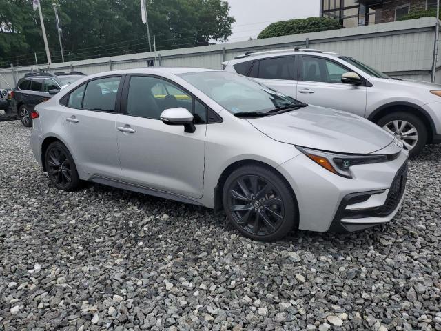 5YFS4MCE2PP150445 - 2023 TOYOTA COROLLA SE 银色 照片 4