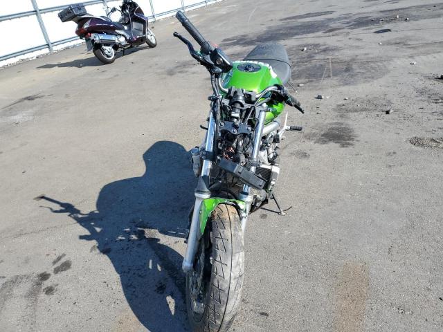 JKAEXEC119DA30274 - 2009 KAWASAKI EX650 C 绿色 照片 2