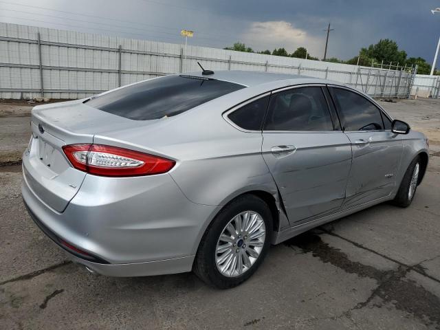 3FA6P0PU7FR253121 - 2015 FORD FUSION SE PHEV SILVER photo 3