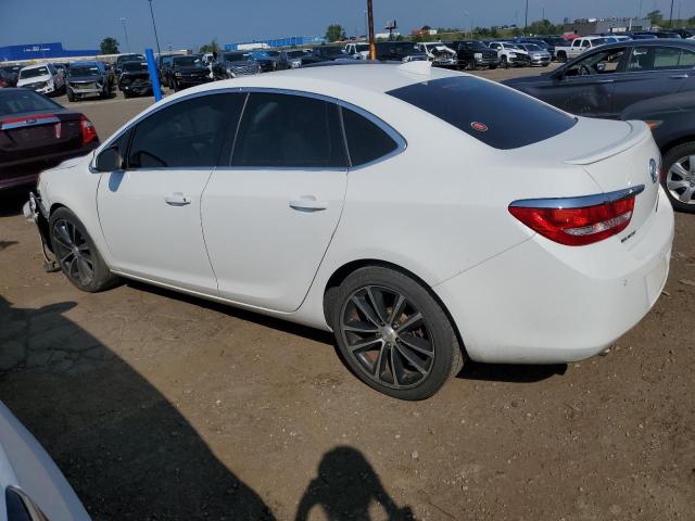 1G4PW5SK1G4127086 - 2016 BUICK VERANO SPORT TOURING WHITE photo 2