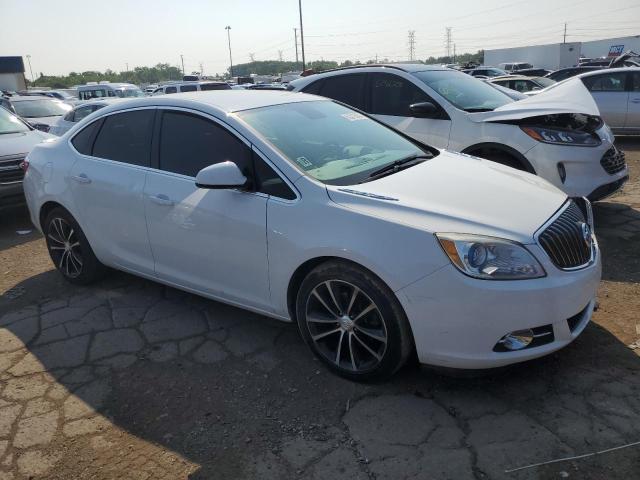 1G4PW5SK1G4127086 - 2016 BUICK VERANO SPORT TOURING WHITE photo 4