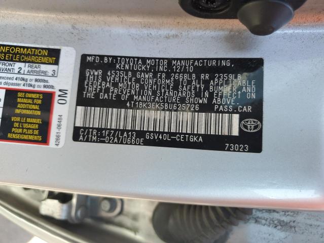 4T1BK3EK5BU625726 - 2011 TOYOTA CAMRY SE Silber Foto 13