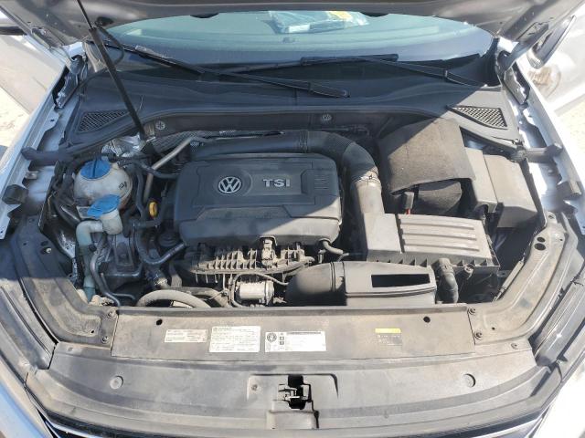 1VWDT7A36HC022196 - 2017 VOLKSWAGEN PASSAT R-LINE Արծաթագույն լուսանկար 11