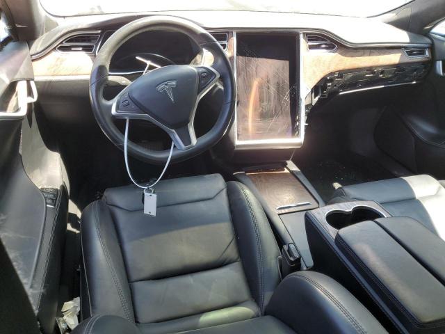 5YJSA1E22JF231877 - 2018 TESLA MODEL S Արծաթագույն լուսանկար 8