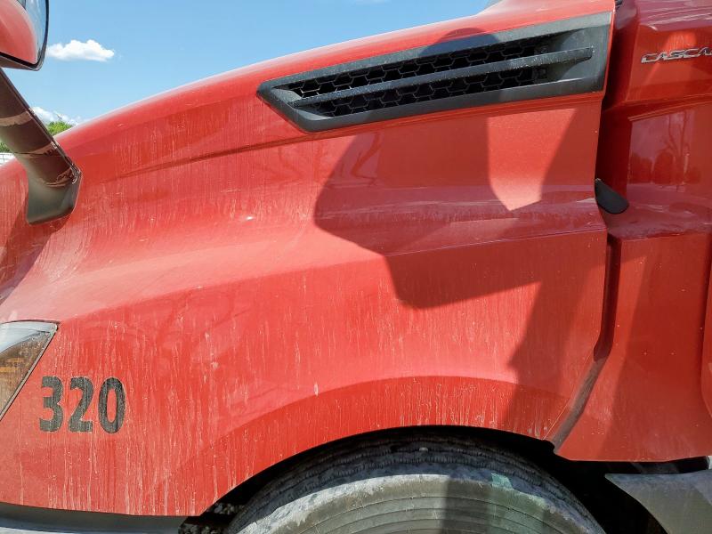 3AKJHHDR8KSKE4168 - 2019 FREIGHTLINER CASCADIA 1 Красный фото 7