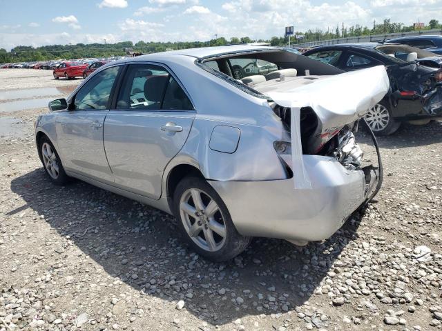 4T1BE46K89U392415 - 2009 TOYOTA CAMRY BASE SILVER photo 2