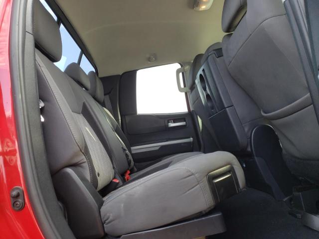 5TFRM5F18HX112573 - 2017 TOYOTA TUNDRA DOUBLE CAB SR/SR5 RED photo 10
