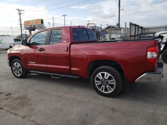 5TFRM5F18HX112573 - 2017 TOYOTA TUNDRA DOUBLE CAB SR/SR5 RED photo 2