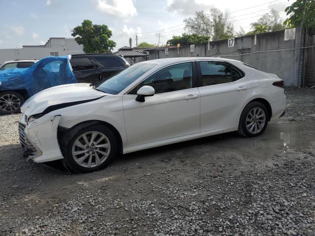 2022 TOYOTA CAMRY LE, 