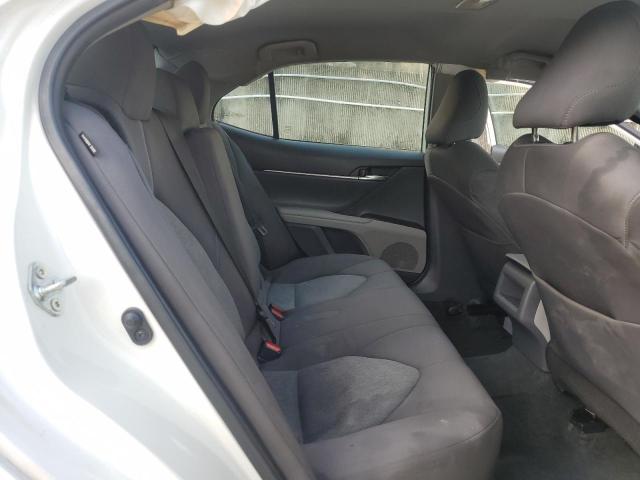 4T1C11AK0NU668375 - 2022 TOYOTA CAMRY LE 白色 照片 10