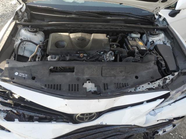 4T1C11AK0NU668375 - 2022 TOYOTA CAMRY LE 白色 照片 11