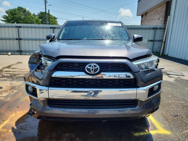 JTEBU5JRXH5454497 - 2017 TOYOTA 4RUNNER SR5/SR5 PREMIUM ნაცრისფერი ფოტო 5