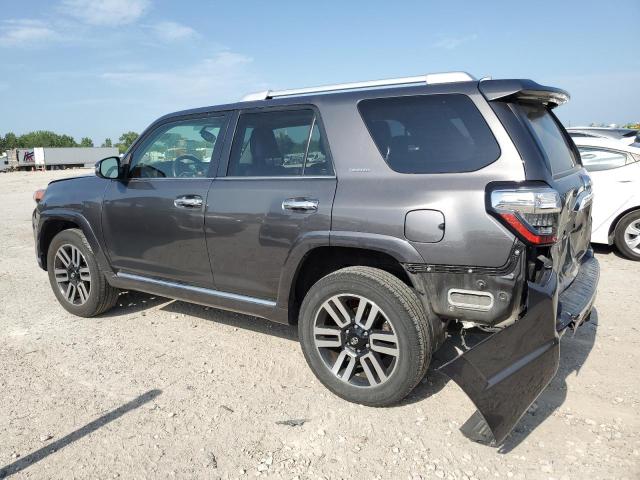 JTEBU5JR8J5505792 - 2018 TOYOTA 4RUNNER SR5/SR5 PREMIUM Graphite photo 2