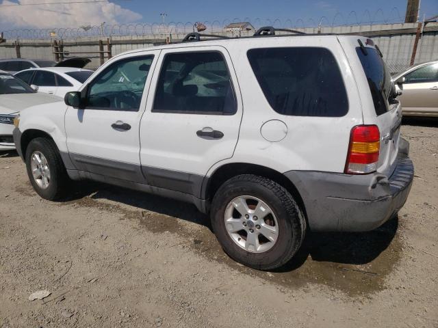 1FMCU031X6KC27601 - 2006 FORD ESCAPE XLT WHITE photo 2