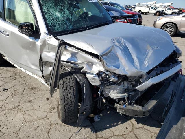 JTEBU5JR2G5345496 - 2016 TOYOTA 4RUNNER SR5/SR5 PREMIUM 银色 照片 9