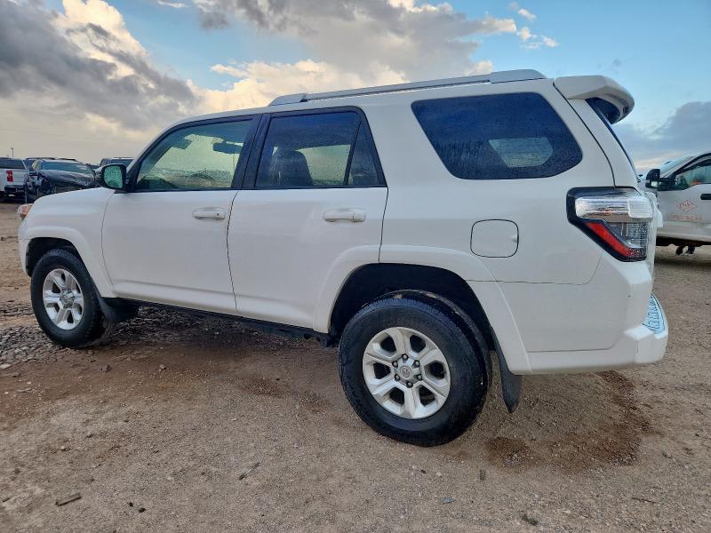 JTEZU5JR2G5117965 - 2016 TOYOTA 4RUNNER SR5 白色 照片 2