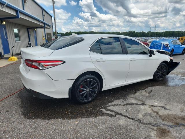 4T1C11AK0LU366307 - 2020 TOYOTA CAMRY LE WHITE photo 3