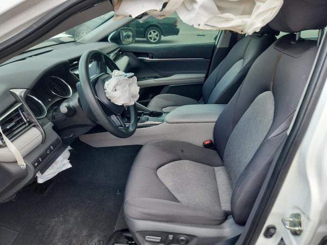 4T1C11AK0LU366307 - 2020 TOYOTA CAMRY LE WHITE photo 7
