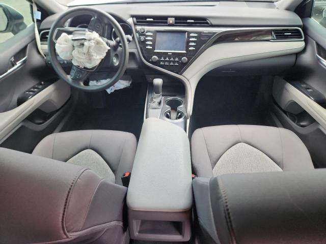 4T1C11AK0LU366307 - 2020 TOYOTA CAMRY LE WHITE photo 8