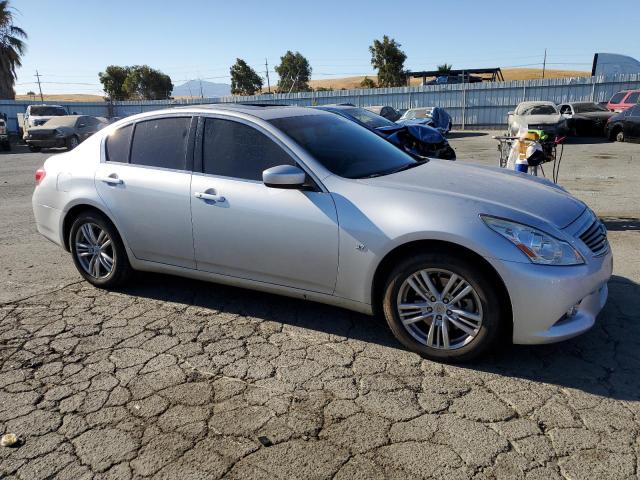 JN1CV6AR7FM522224 - 2015 INFINITI Q40 SILVER photo 4