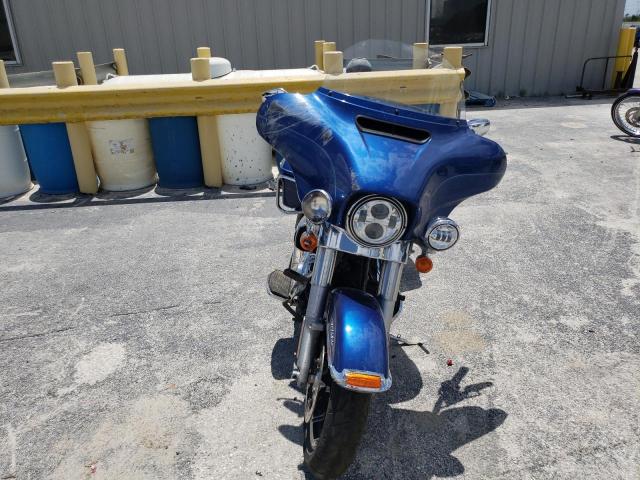 1HD1FCM19GB663703 - 2016 HARLEY-DAVIDSON FLHTCU ULTRA CLASSIC ELECTRA GLIDE BLUE photo 9