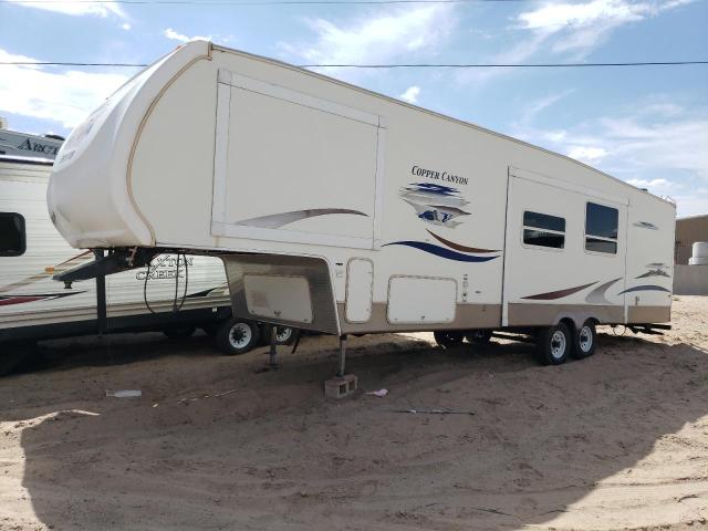 4YDF3502481532077 - 2008 KEYSTONE SPRINTER WHITE photo 2