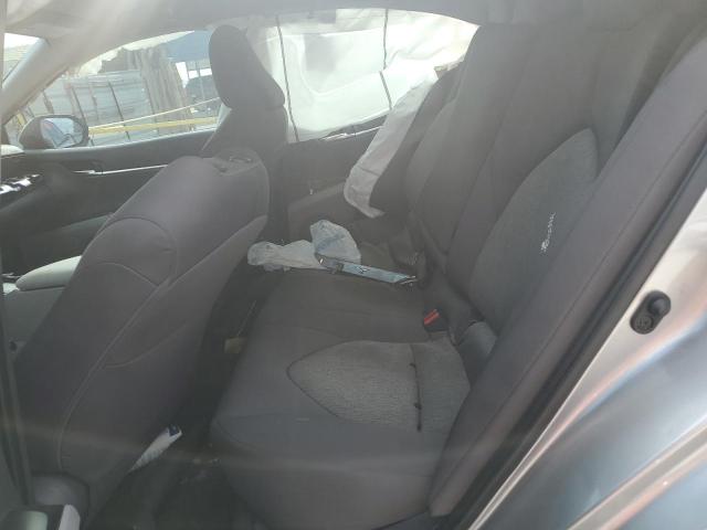 4T1C11AK4LU869323 - 2020 TOYOTA CAMRY LE SILVER photo 10