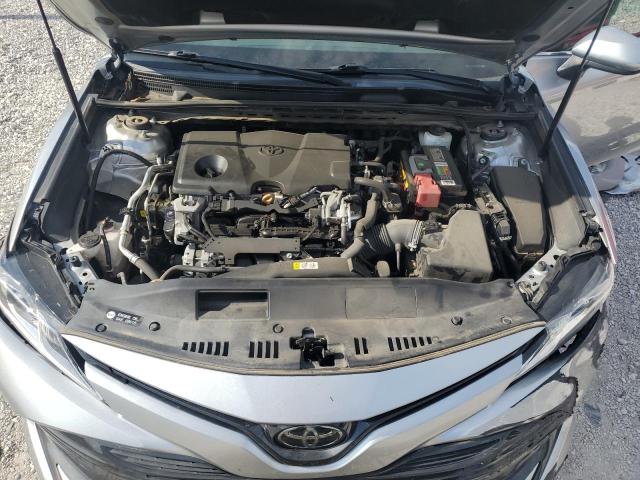 4T1C11AK4LU869323 - 2020 TOYOTA CAMRY LE SILVER photo 11