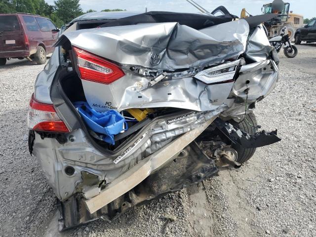 4T1C11AK4LU869323 - 2020 TOYOTA CAMRY LE SILVER photo 6