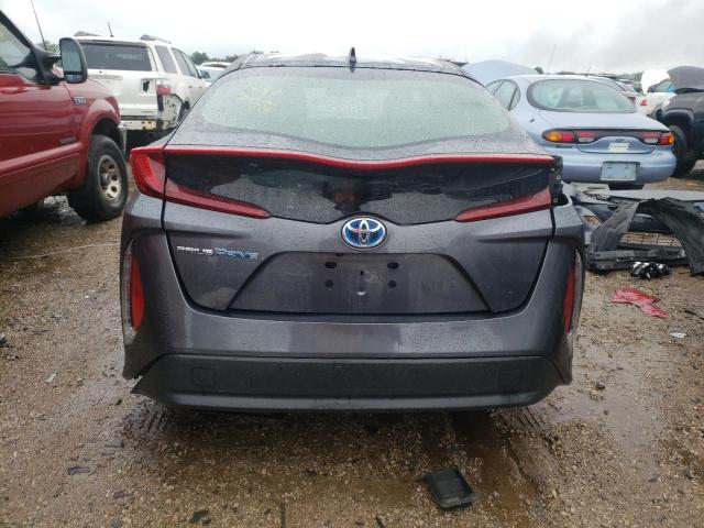 JTDKARFP9J3076265 - 2018 TOYOTA PRIUS PRIM 灰色 照片 6