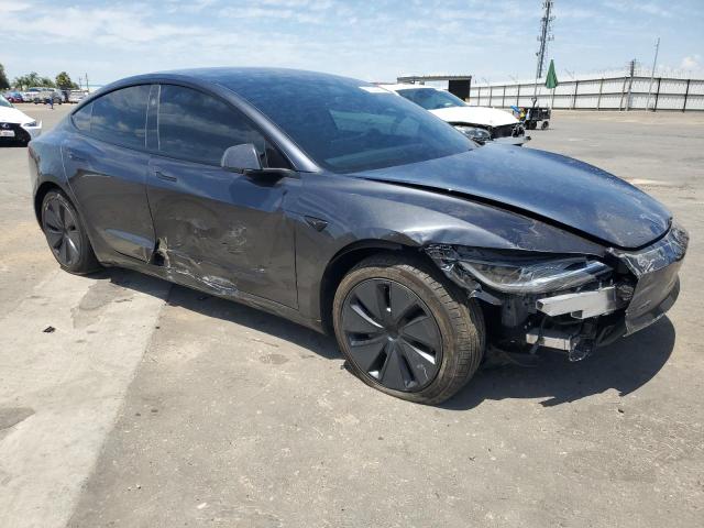 5YJ3E1EA1SF919175 - 2025 TESLA MODEL 3 GRAY photo 4