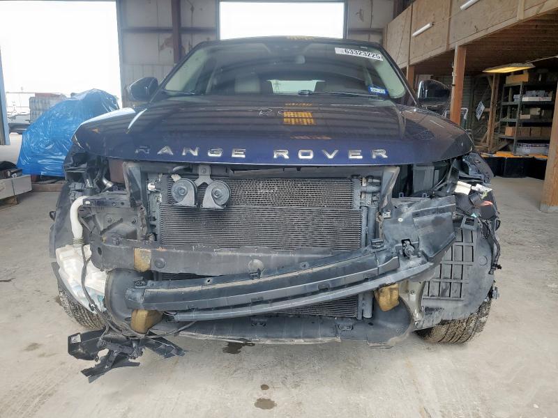 SALVP2RXXJH267963 - 2018 LAND ROVER RANGE ROVE SE BLUE photo 5