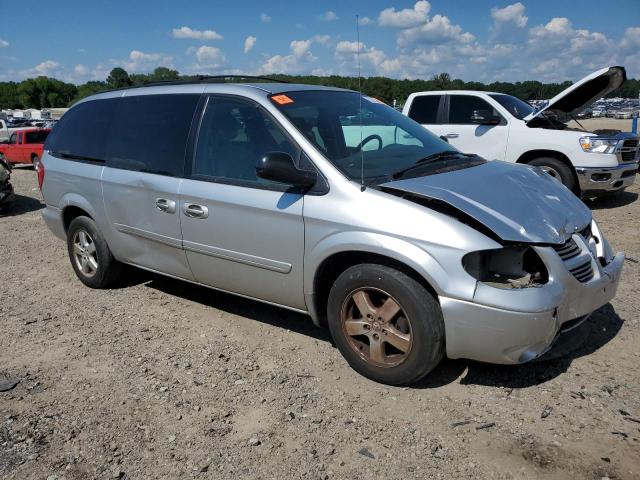 2D4GP44L95R141834 - 2005 DODGE GRAND CARAVAN SXT ნაცრისფერი ფოტო 4
